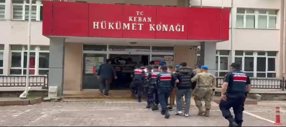 KEBAN'DA TAKİPLİ SİBER SUÇ OPERASYONU: İKİNCİ DALGA BASKINLARDA 5 ŞÜPHELİ DAHA GÖZALTINA ALINDI