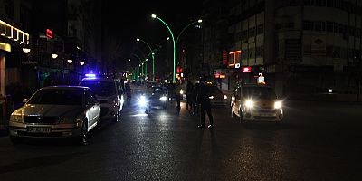 Diyarbakır’da 56 saatlik sokak kısıtlaması başladı