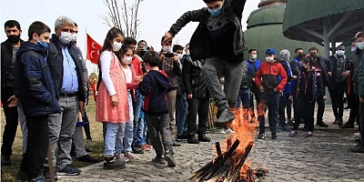  Elazığ'da coşkulu Nevruz kutlaması